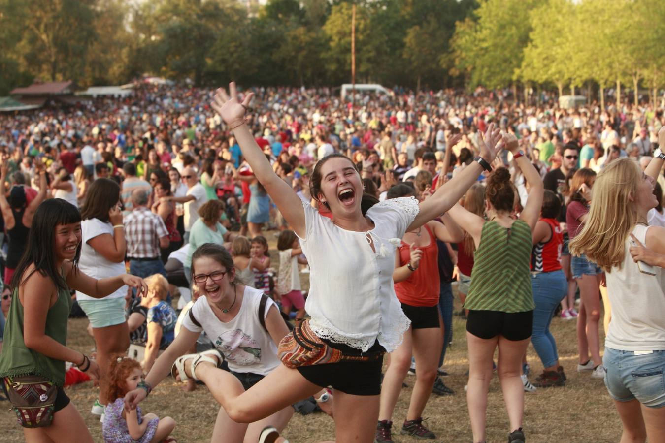 Calor, diversión y buenos alimentos en el día de Olárizu
