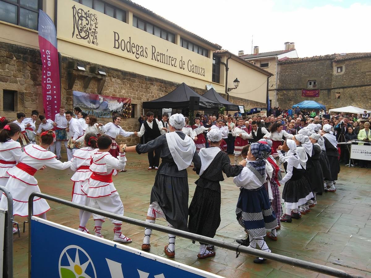 El agua no puede con el vino en Samaniego