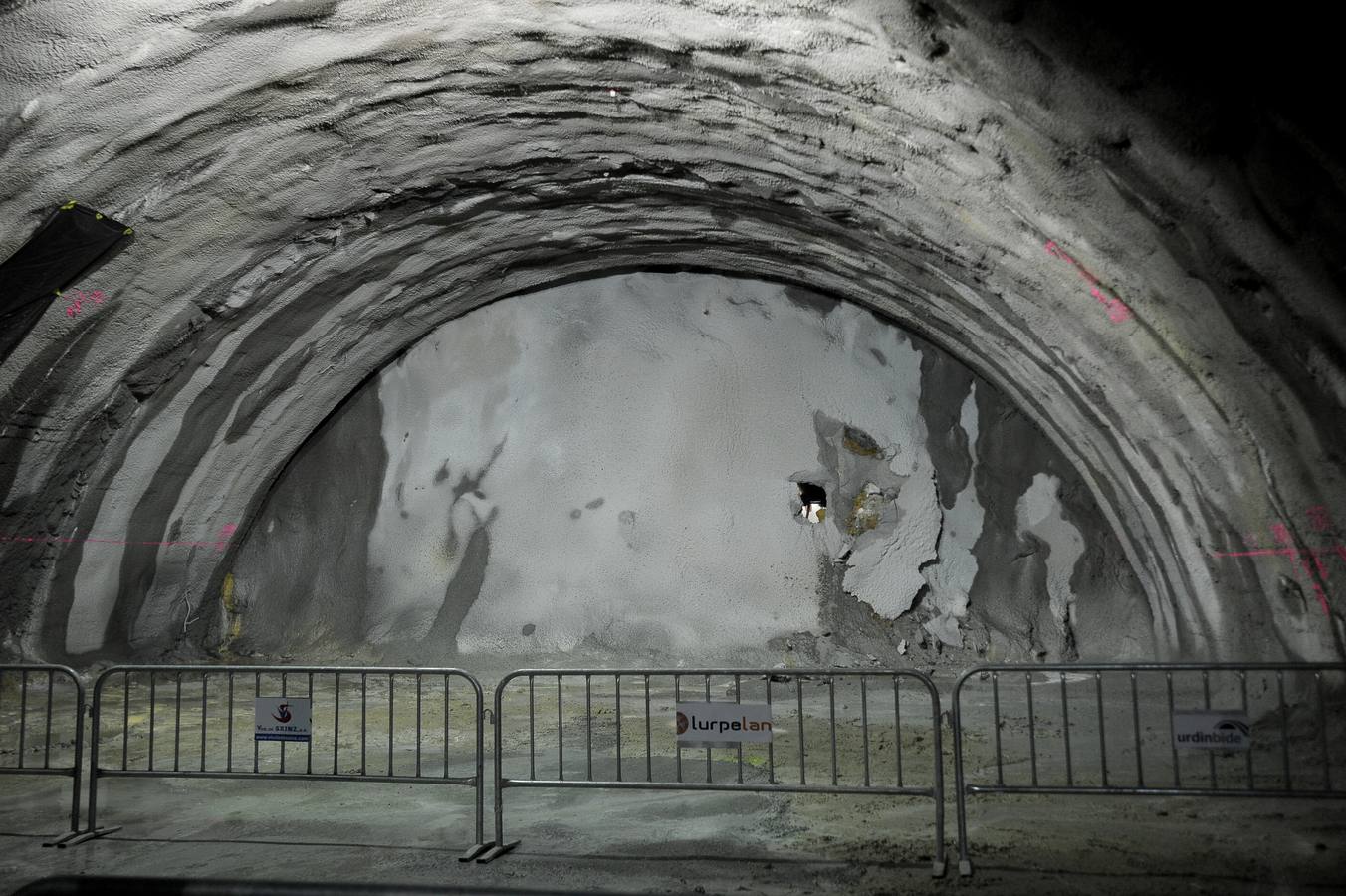 Autzagane: finaliza la excavación del túnel