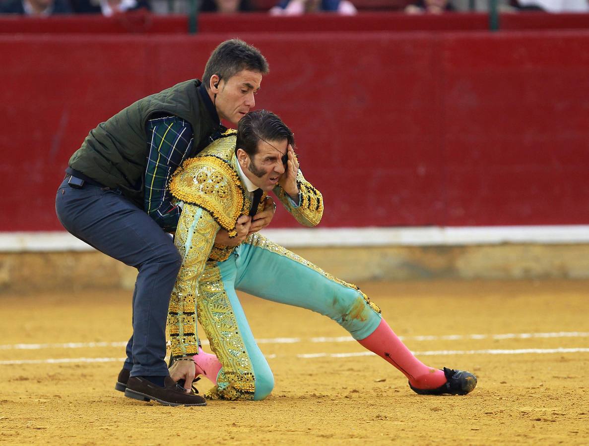 Padilla sufre una grave cornada en el parche de su ojo perdido