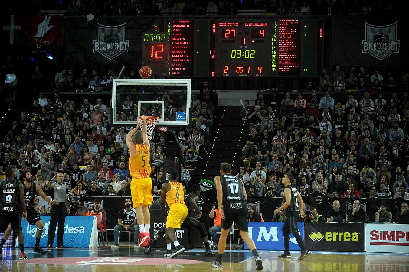 Las mejores imágenes del partido del Bilbao Basket