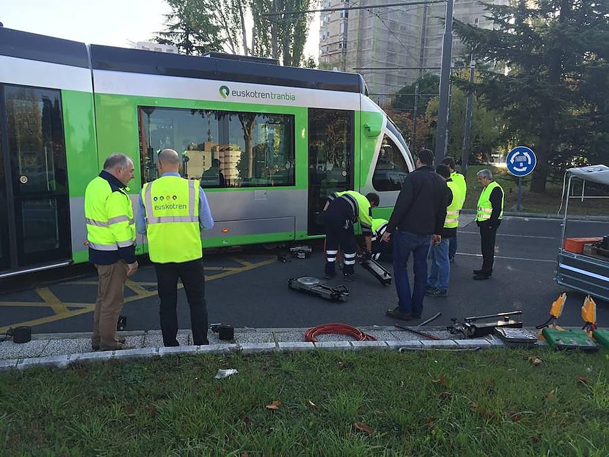Nuevo accidente del tranvía en el barrio vitoriano de Lakua