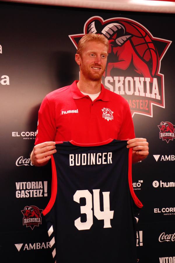 Budinger ya es baskonista