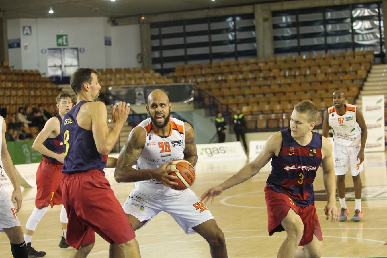 Araberri 72 - Barcelona B 65