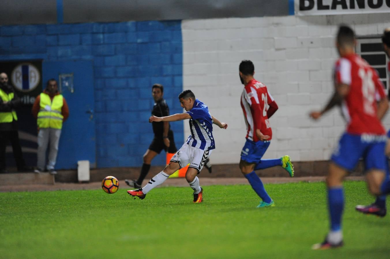 Sporting de Gijón - Deportivo Alavés