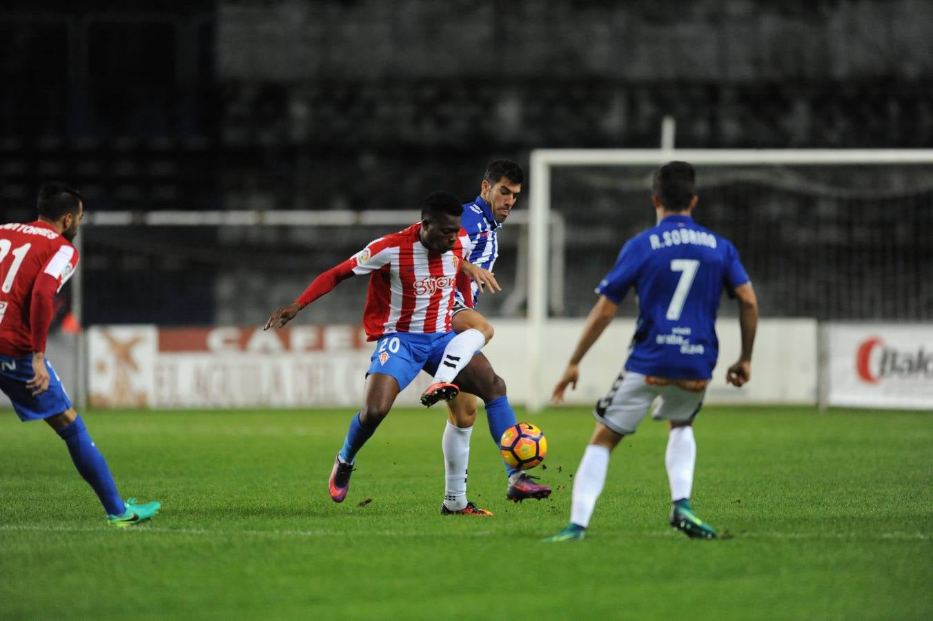 Sporting de Gijón - Deportivo Alavés