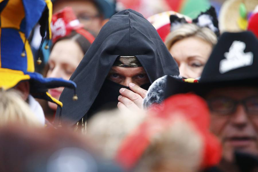 Colonia celebra la llegada del Carnaval