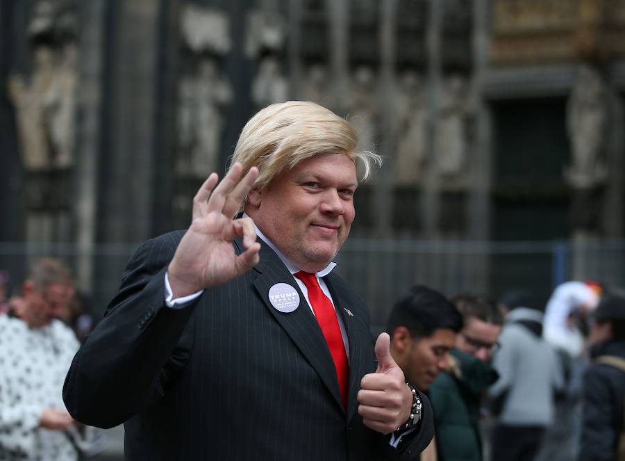 Colonia celebra la llegada del Carnaval