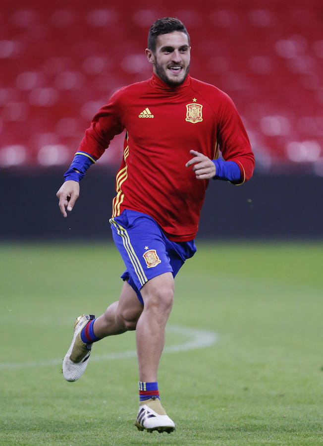 Aduriz pisa la alfombra de Wembley