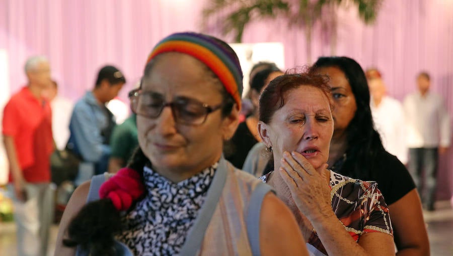 Los cubanos despiden a Fidel Castro