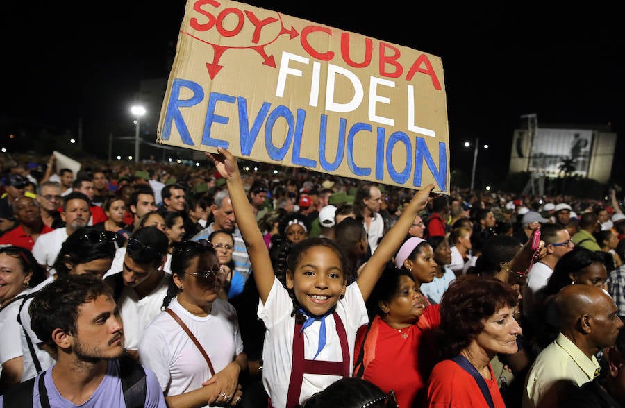 El masivo último adiós de La Habana a Fidel