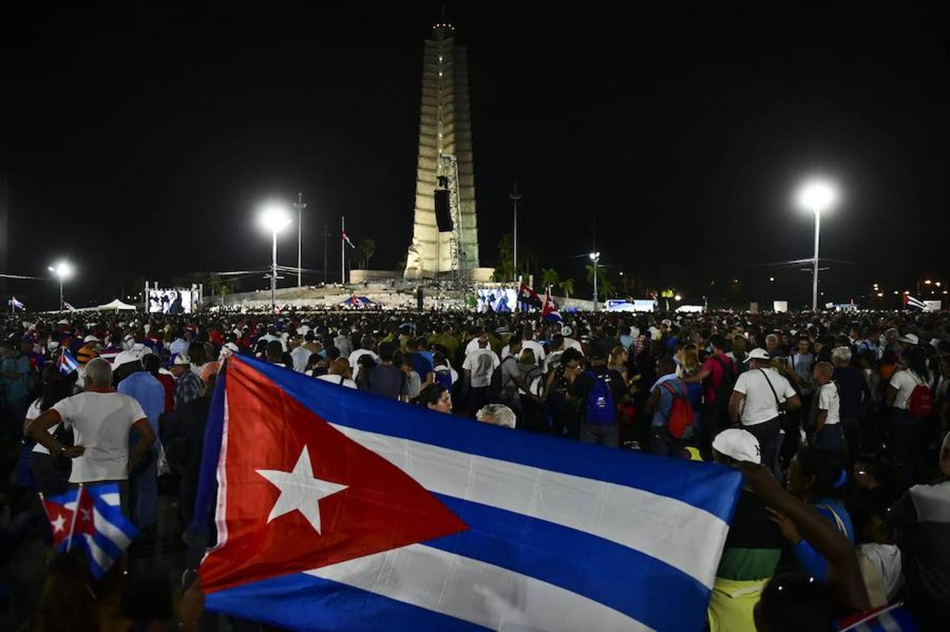 El masivo último adiós de La Habana a Fidel