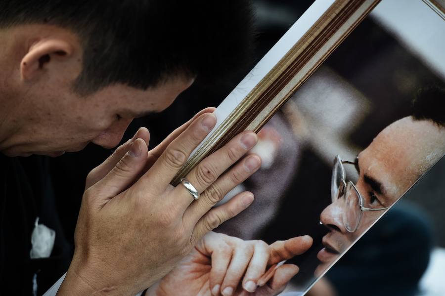 Tailandia celebra el cumpleaños su último rey