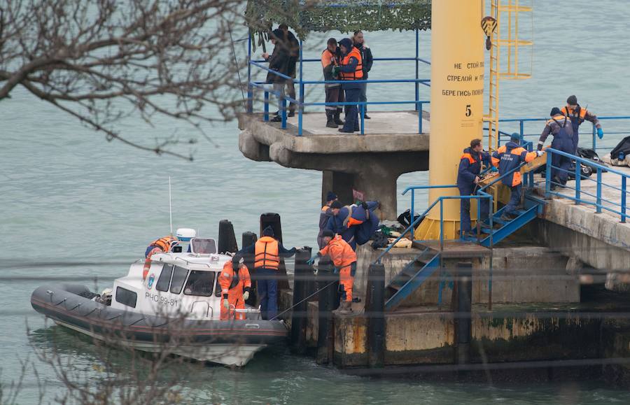 Mueren los 92 pasajeros de un avión militar ruso estrellado en el Mar Negro