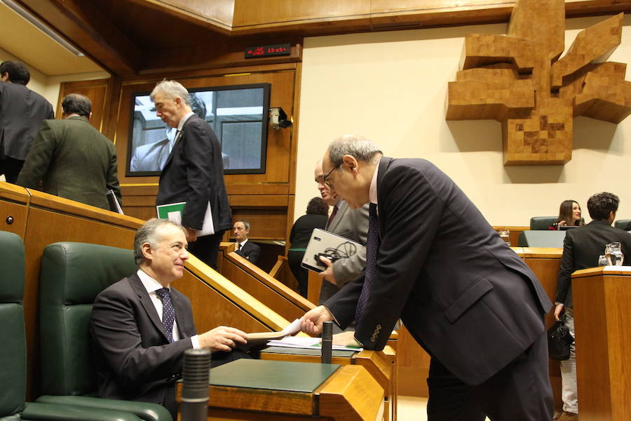 Homenaje silencioso del Parlamento vasco a Gregorio Ordóñez