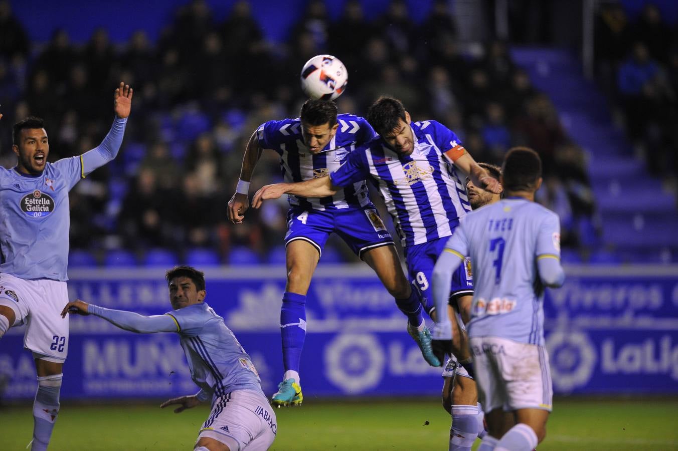 Semifinal de Copa entre el Alavés y el Celta