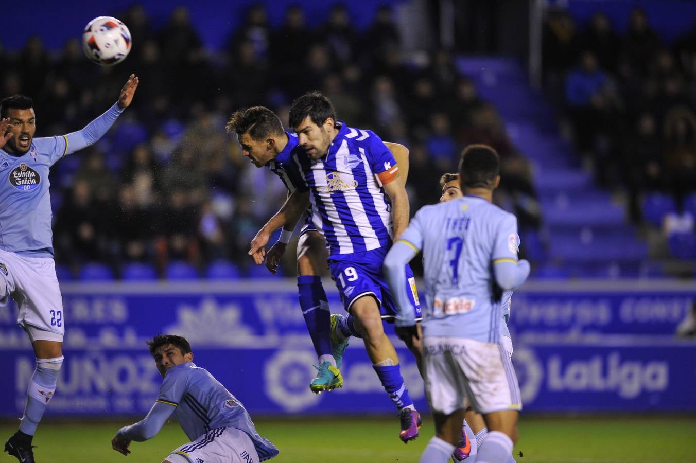 Semifinal de Copa entre el Alavés y el Celta