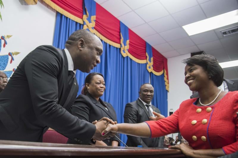 El empresario Jovenel Moise toma posesión como nuevo presidente de Haití