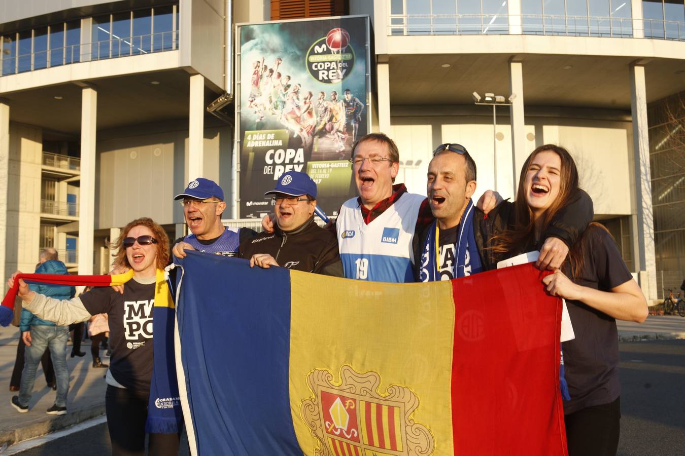 El Buesa acoge a los aficionados de todos los equipos