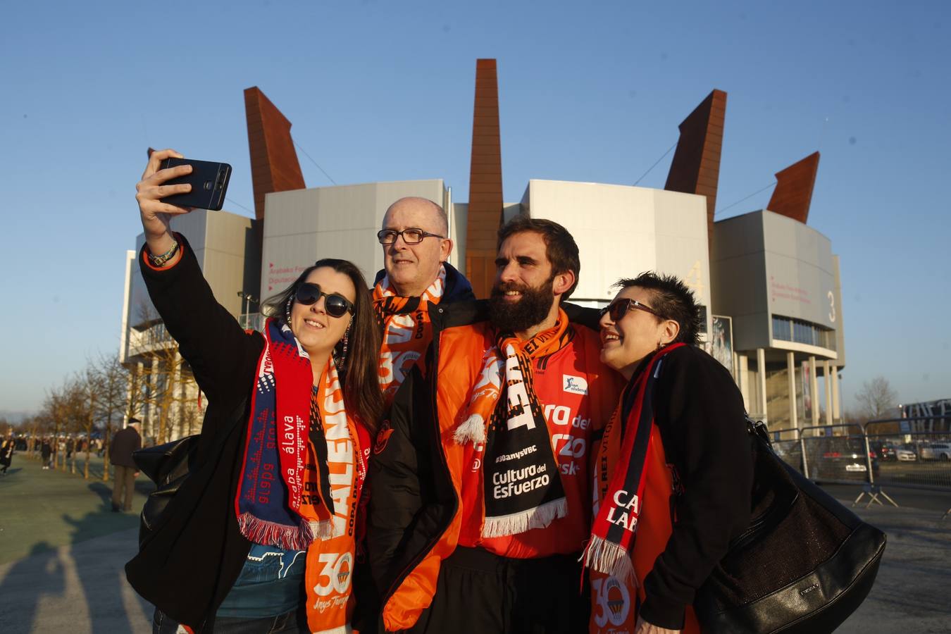 El Buesa acoge a los aficionados de todos los equipos