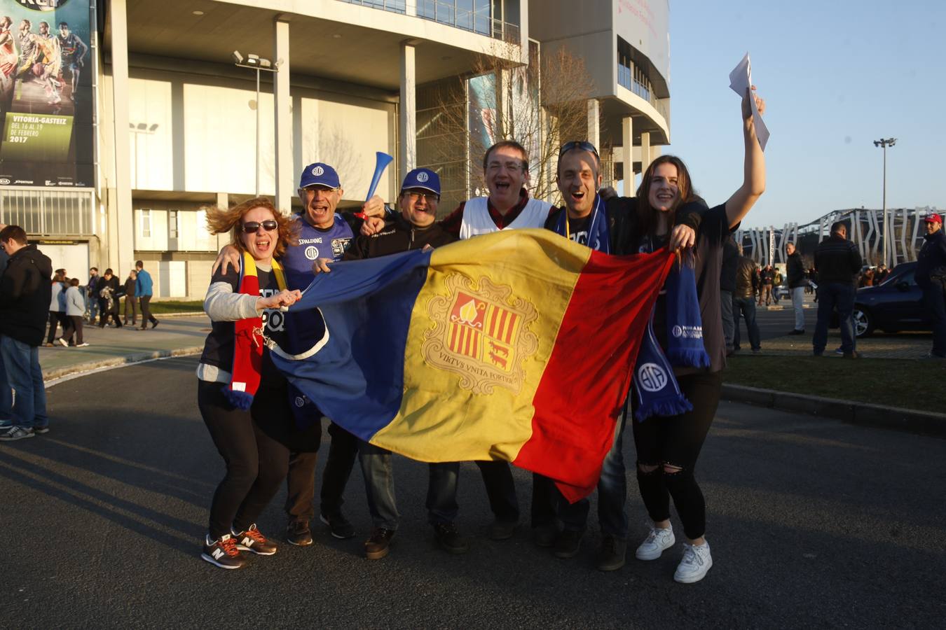 El Buesa acoge a los aficionados de todos los equipos