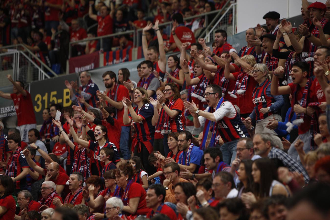 Así vivió la afición el Iberostar - Baskonia