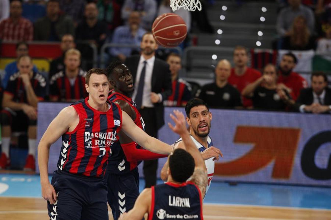 El Real Madrid - Baskonia, en imágenes