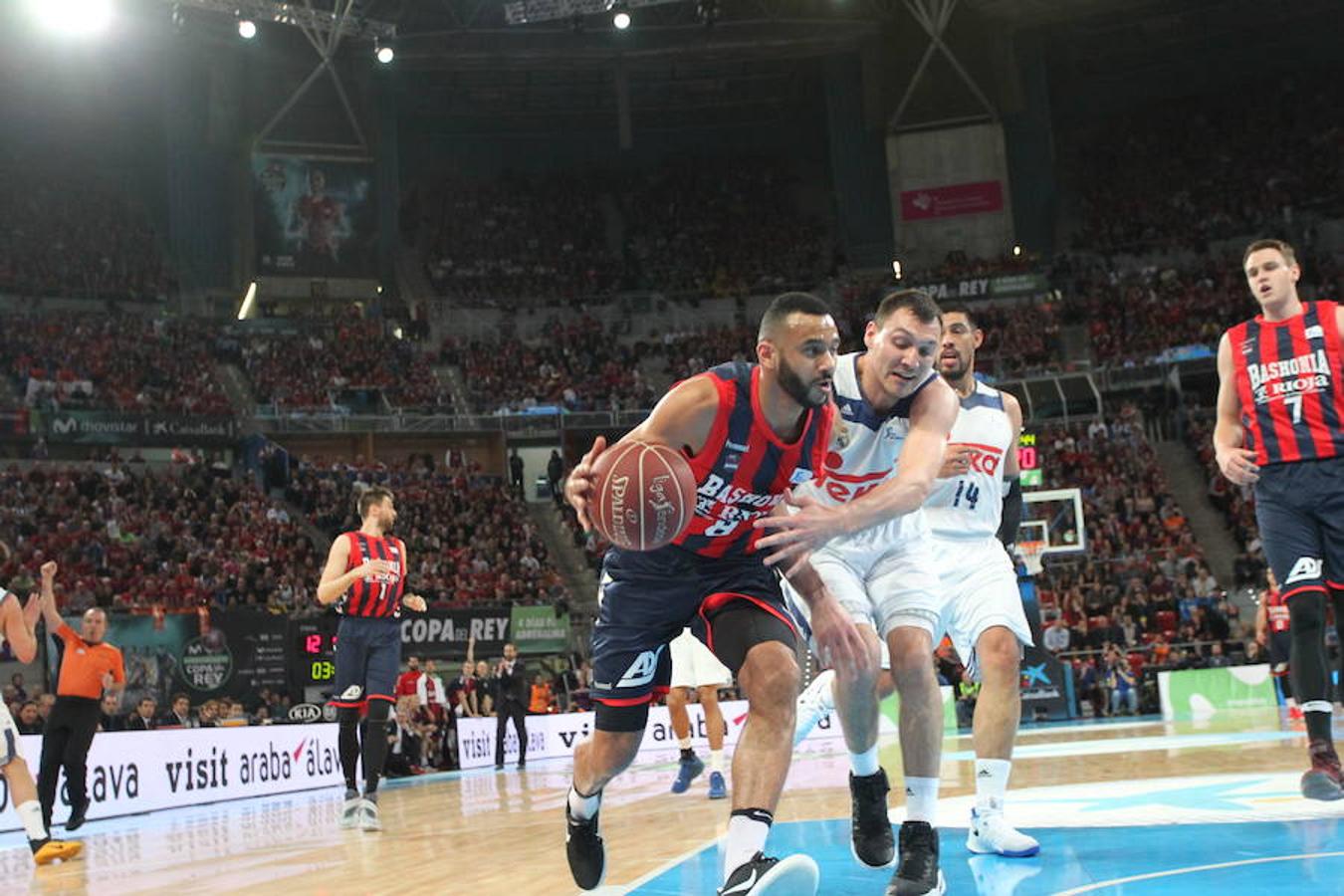 El Real Madrid - Baskonia, en imágenes