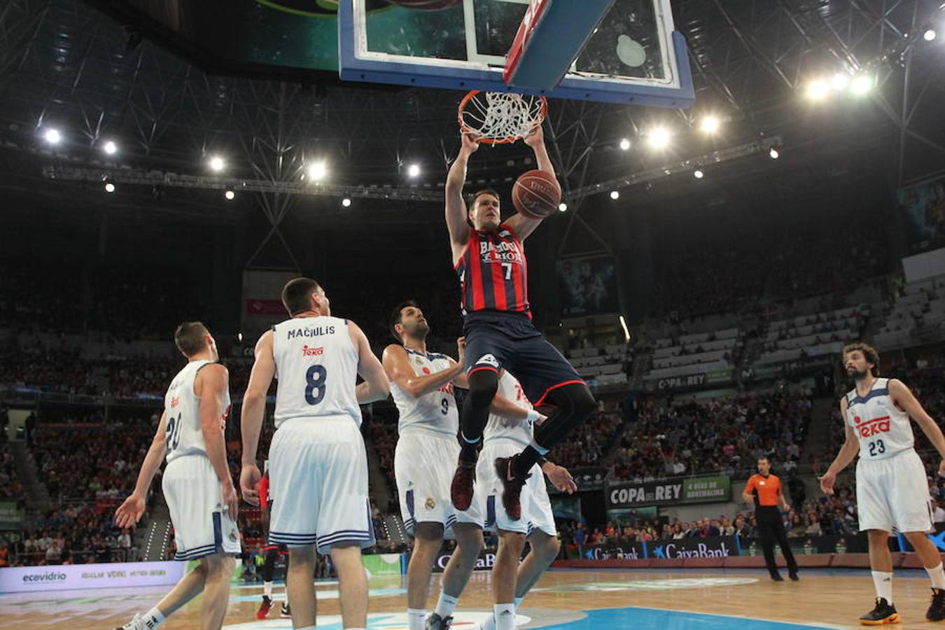 El Real Madrid - Baskonia, en imágenes