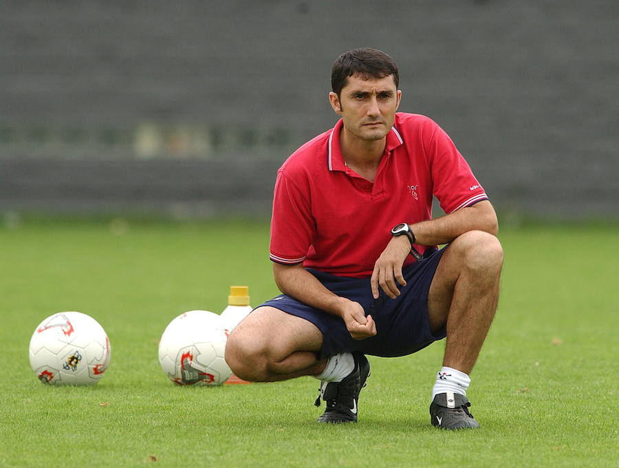 Valverde, durante un entrenamiento con el filial en 2003.