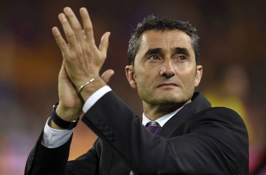 Un Valverde emocionado agradece el apoyo de la afición tras perder la Copa en el Camp Nou.