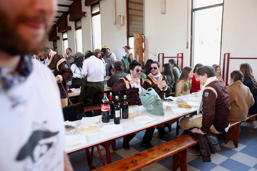 Un centenar de personajes históricos se citan para comer en Sopela