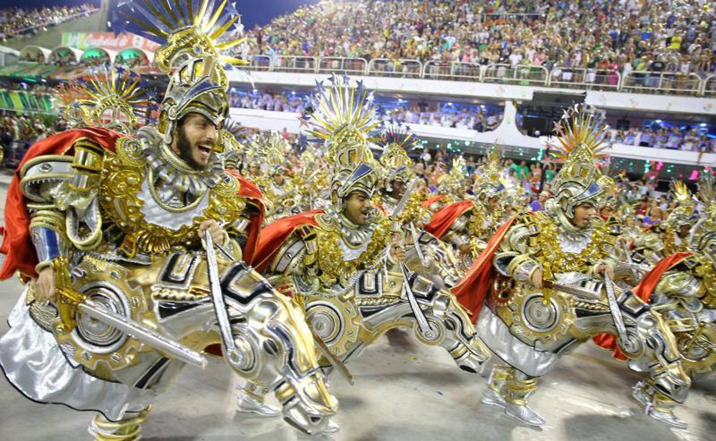 El carnaval de Río, una fiesta de la lujuria con bastidores pestilentes