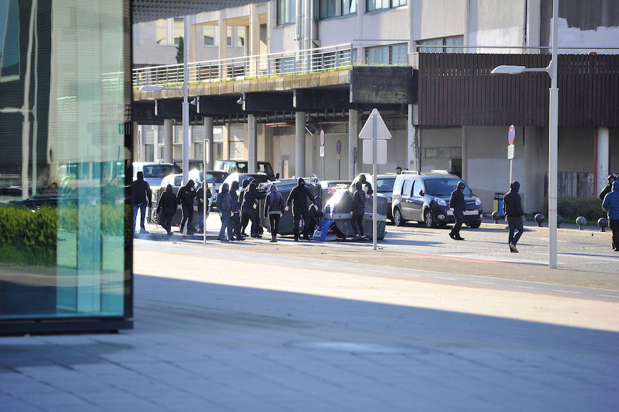 Altercados en el campus de la UPV de Leioa por la huelga