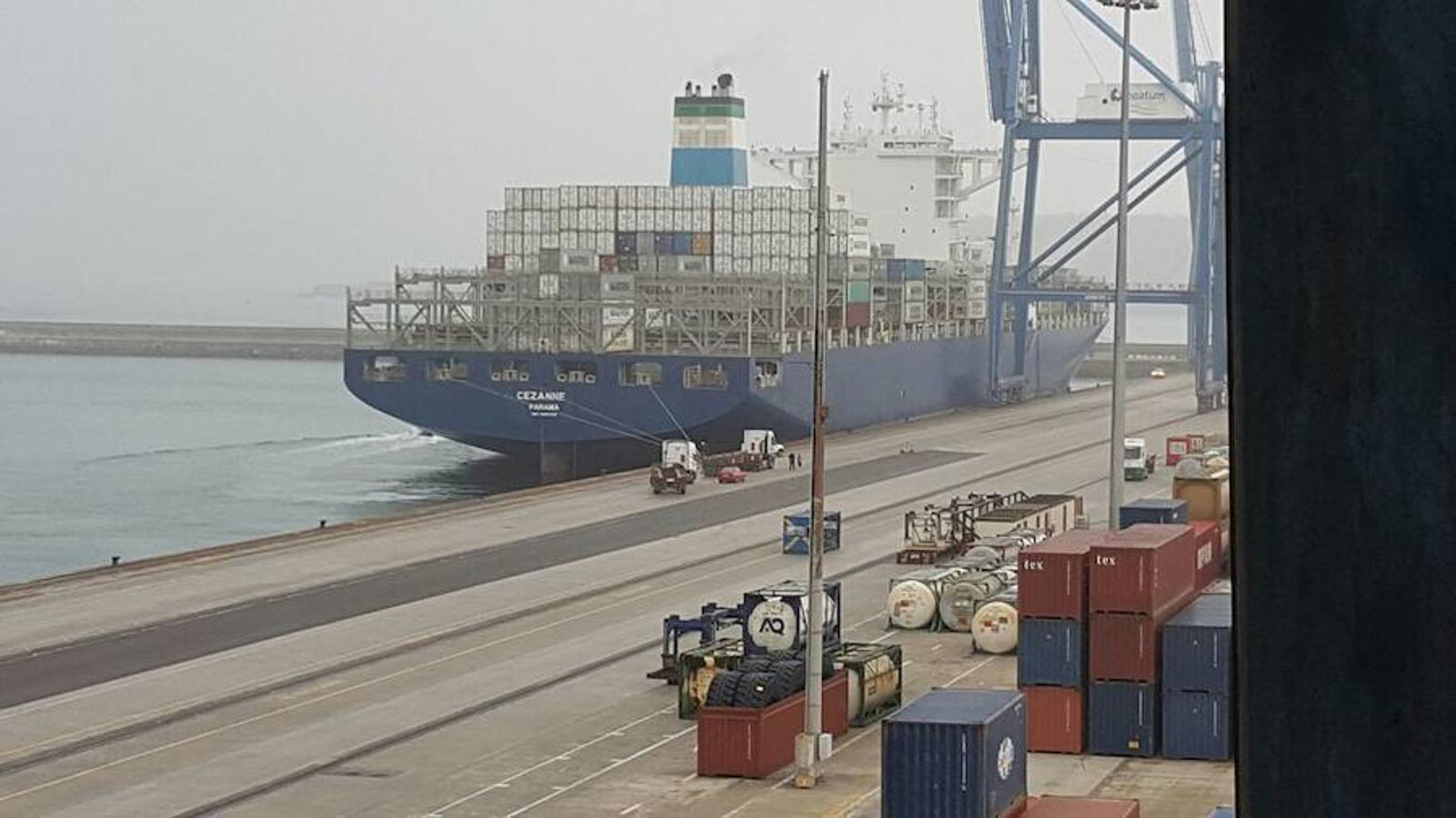 El mayor portacontenedores de la historia del Puerto de Bilbao