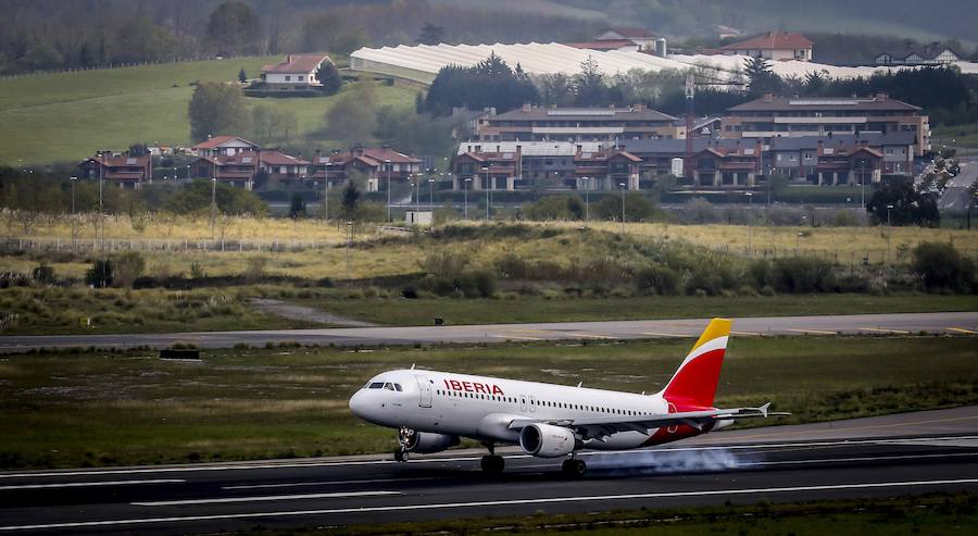 Recorrido gráfico por la torre de control del aeropuerto de Loiu