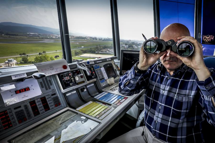 Recorrido gráfico por la torre de control del aeropuerto de Loiu