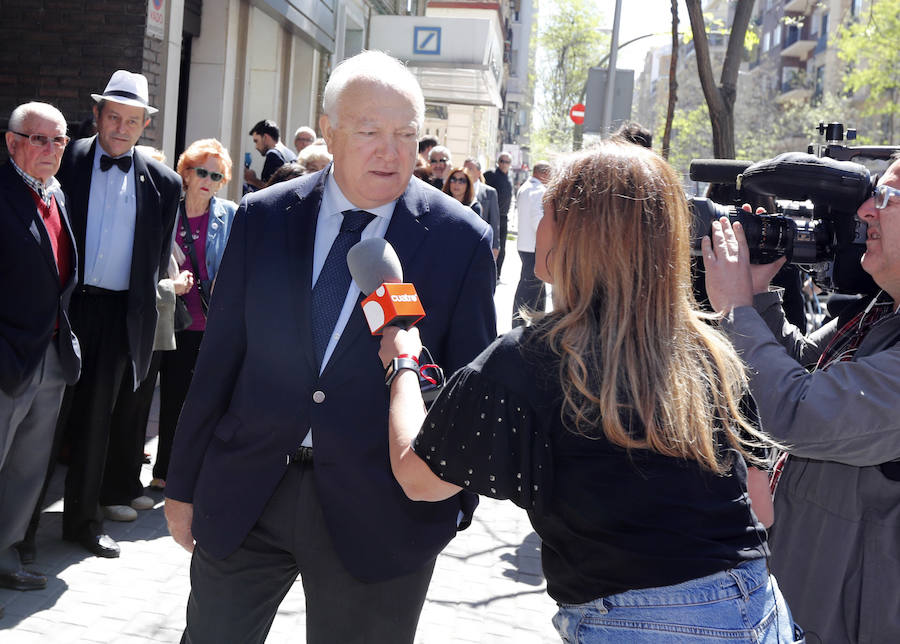 El exministro de Exteriores Miguel Ángel Moratinos a su llegada a la sede del PSOE en Madrid.