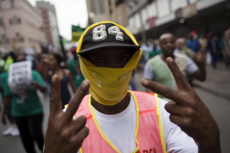 Cumpleaños con manifestaciones del presidente Jacob Zuma