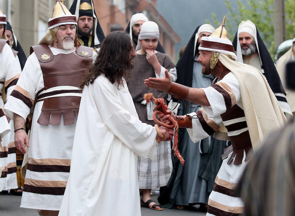 Las mejores fotos del Vía Crucis de Arkotxa