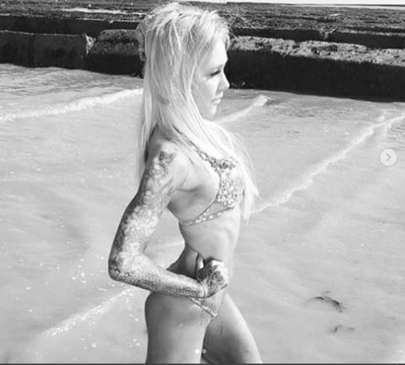 Nicola King, la joven anoréxica que se convirtió en campeona de fisicoculturismo