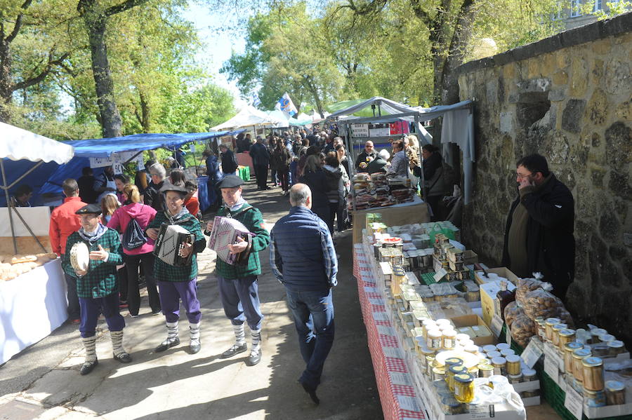Los alaveses toman el santuario de Estíbaliz