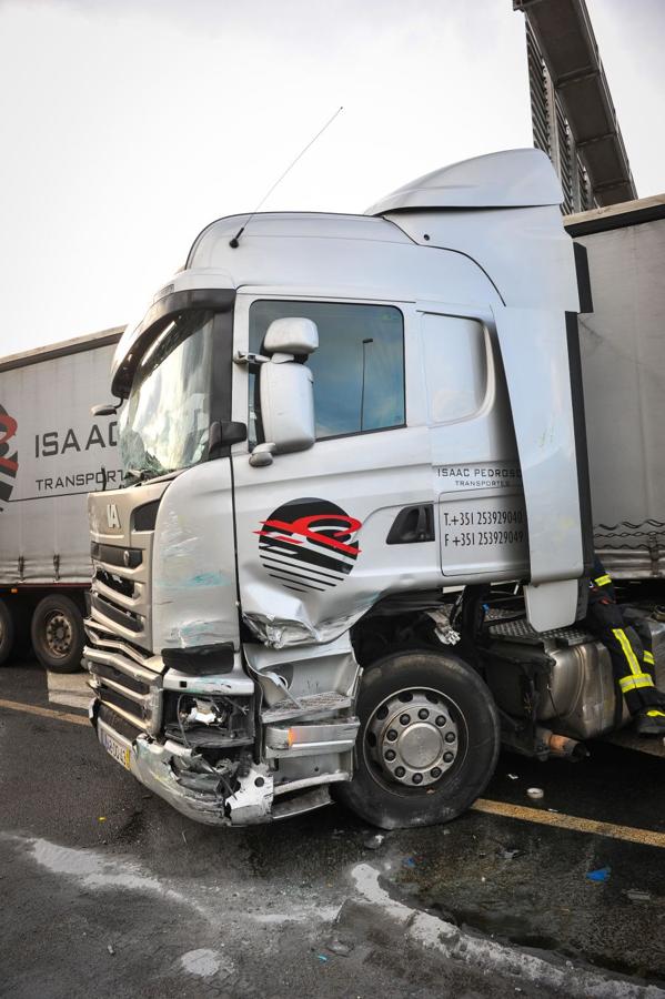 Las imágenes del accidente en la A-15, en Hernani