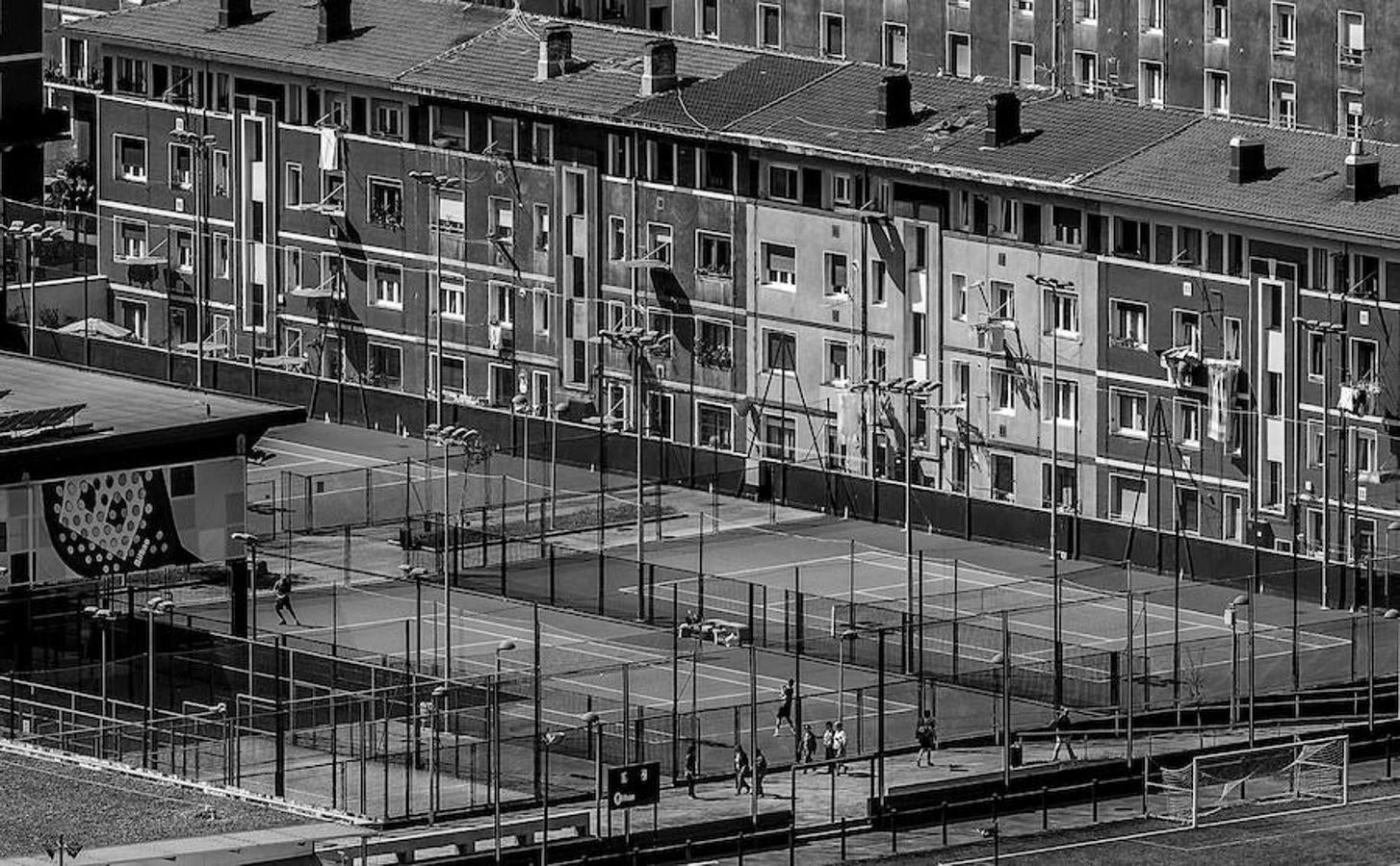 Pistas de Tenis del polideportivo San Ignacio.