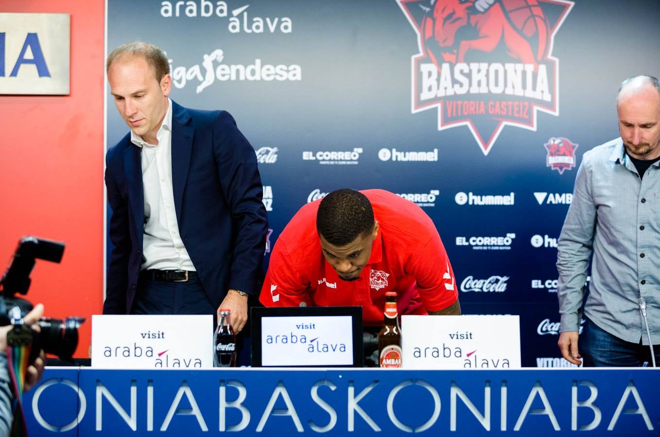 Ricky Ledo, presentado como nuevo jugador baskonista