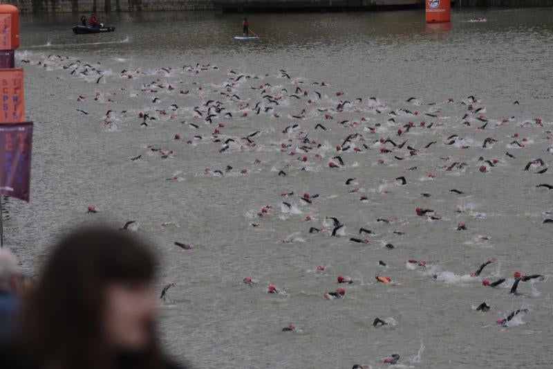 Brazadas por la ría