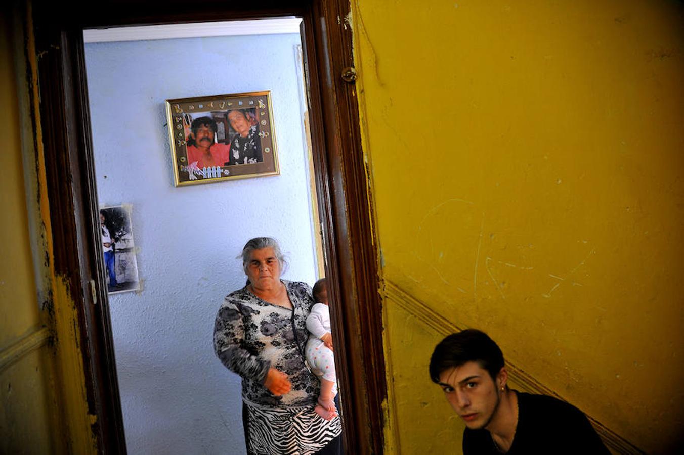 Una visita a la maltrecha casa de los Jiménez