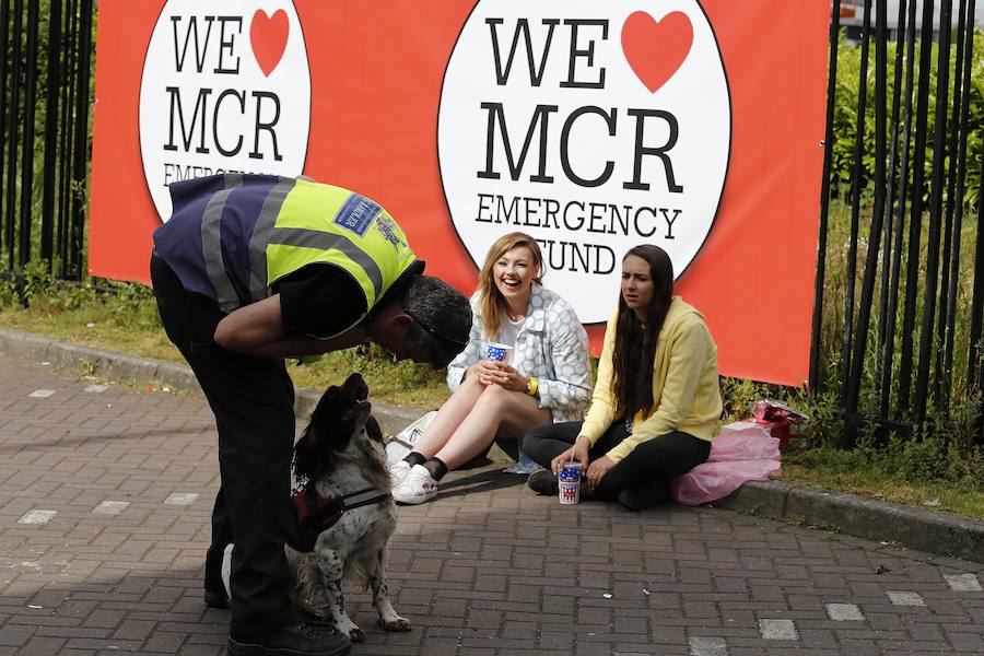 Las mejores imágenes del concierto de Ariana Grande en Manchester