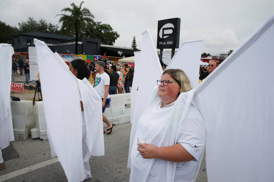 Orlando llora un año después de la matanza