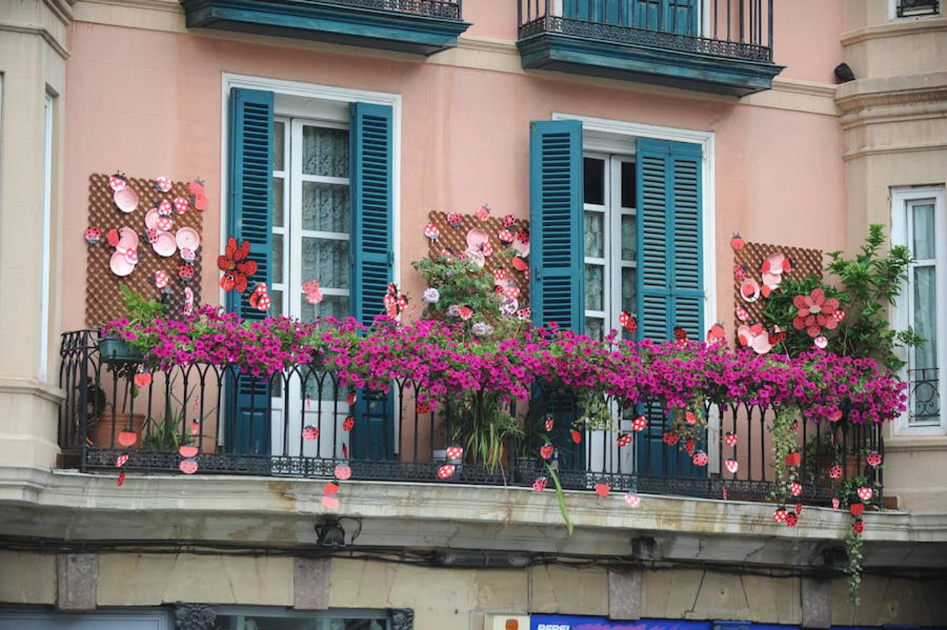 Los mejores balcones del III Concurso de Decoración de Balcones y Miradores del Casco Viejo de Bilbao